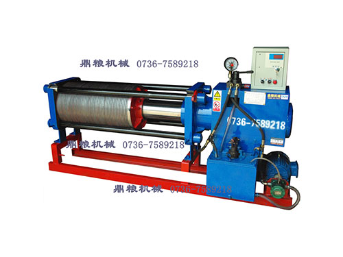 新型全自動(dòng)臥式液壓榨油機(jī)，翻杠型，不用卸桿省力60%，女士可用